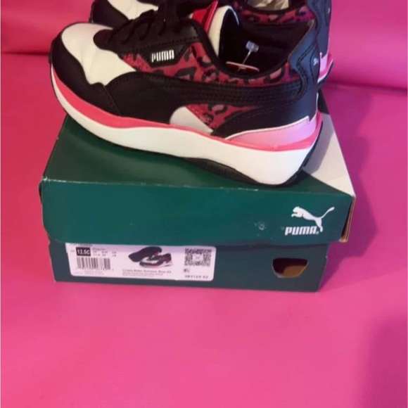 Puma Other - Puma Black and Pink Sneakers